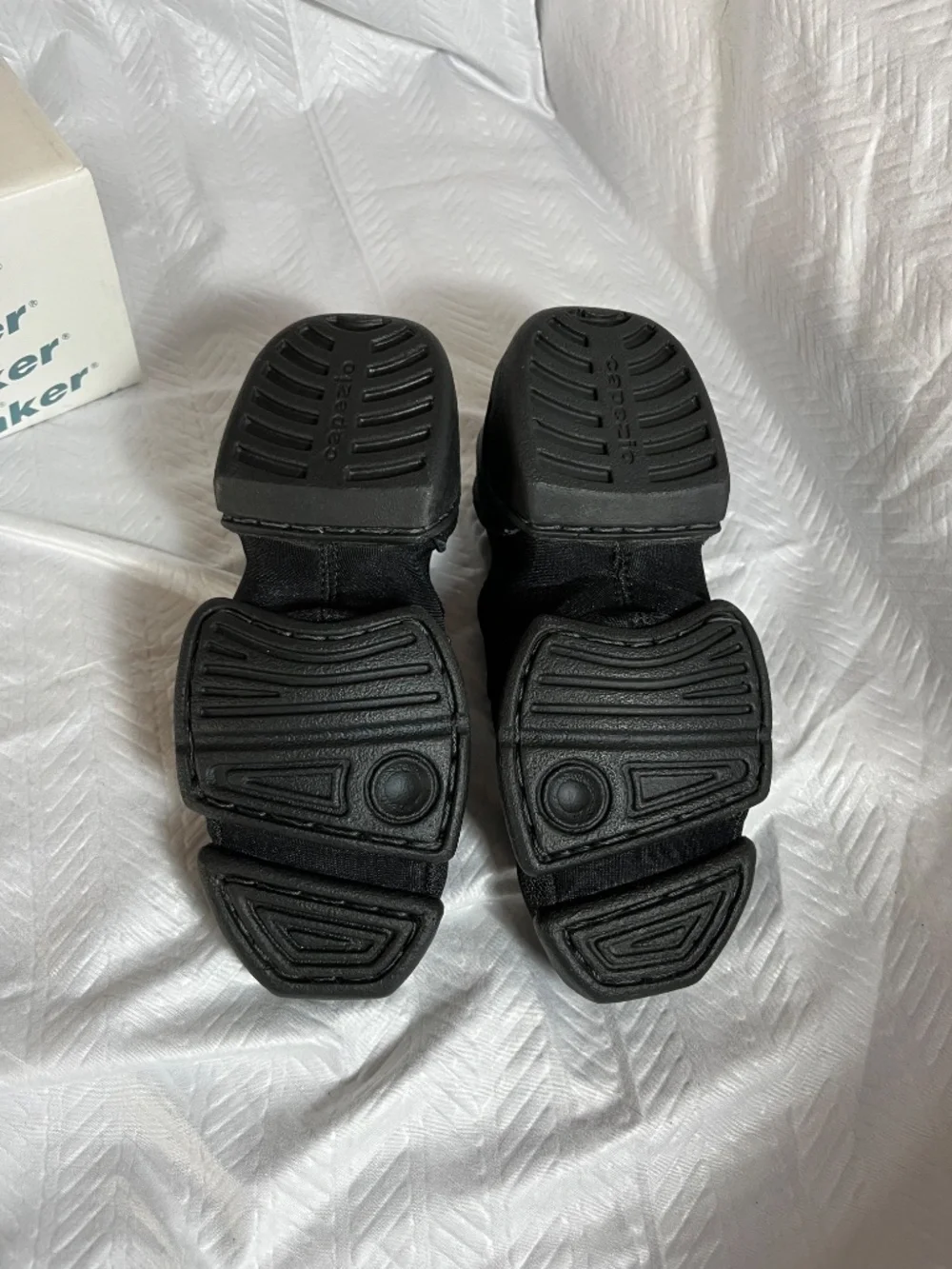 Capezio‎ Dansneaker Dance Sneakers 2 Sizes Avail 5 or 6